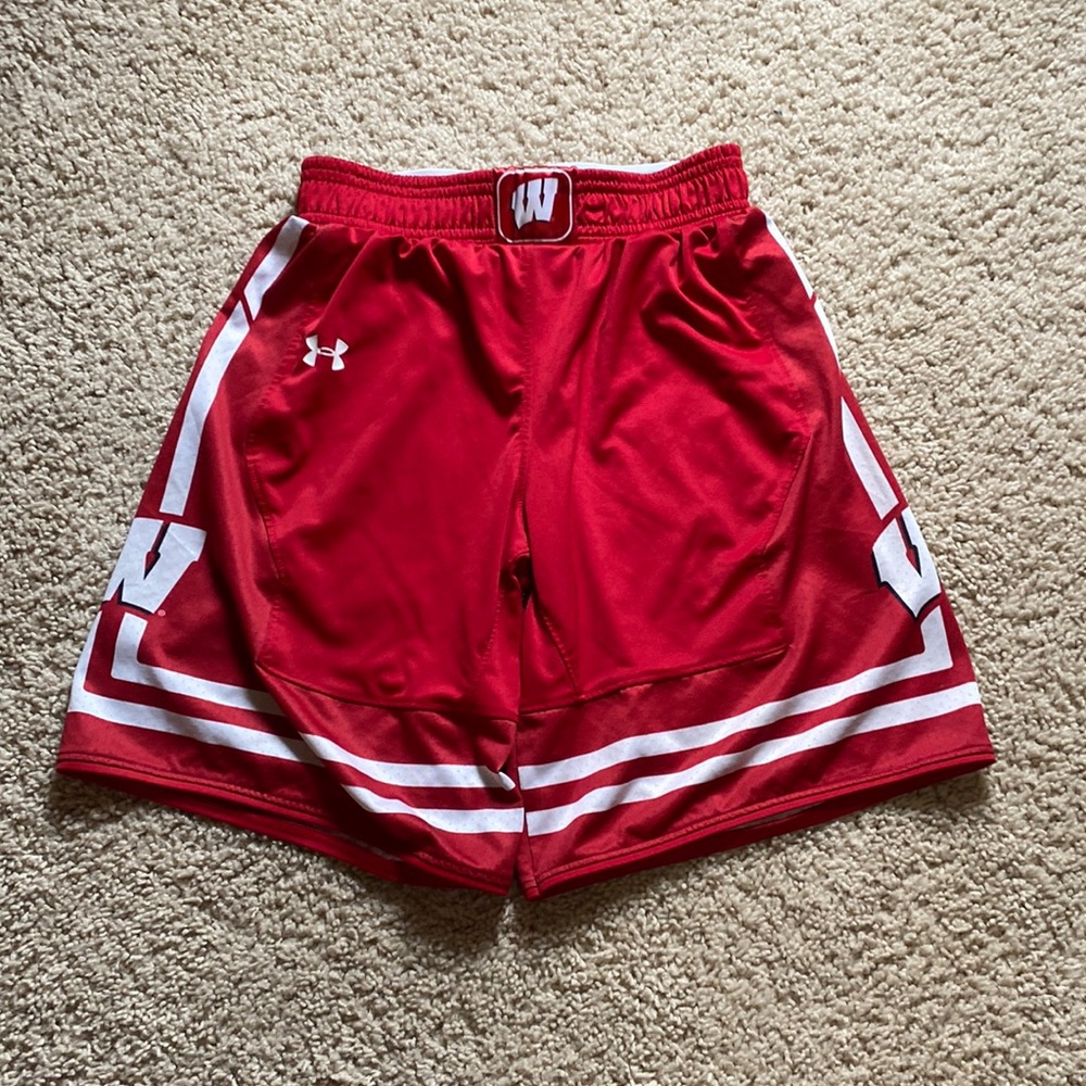 Wisconsin under armour basketball shorts